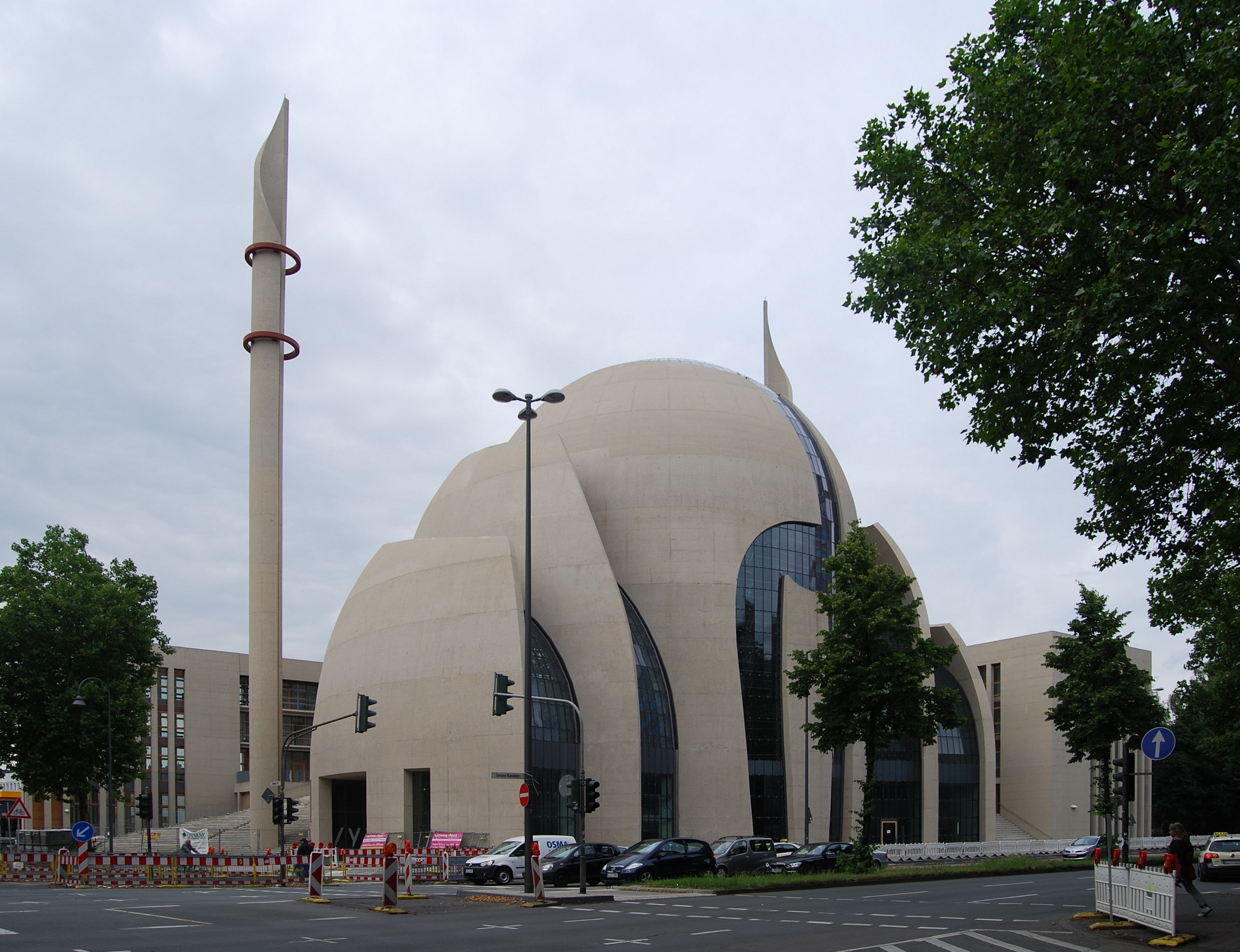 Köln-MoscheeDSC_0597_ShiftN